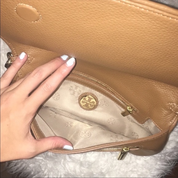 Tory Burch clutch or purse - Picture 3 of 3